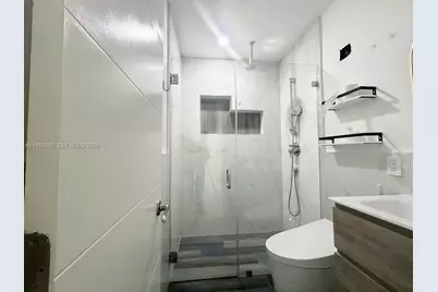 16082 NE 9th Ct, North Miami Beach, FL 33162 - Photo 8