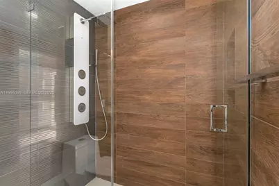 3739 Collins Avenue #N-604, Miami Beach, FL 33140 - Photo 22