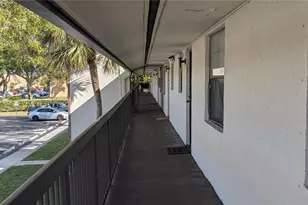 6001 Shaker Wood Cir, Tamarac, FL 33319 - Photo 4