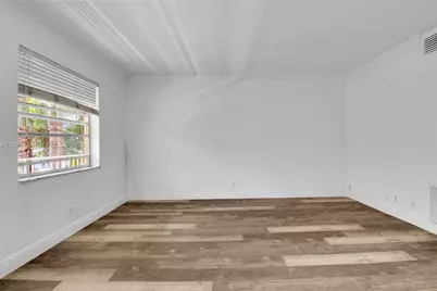 [Address not provided], Fort Lauderdale, FL 33305 - Photo 8