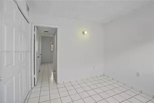 461 SW 7th St, Miami, FL 33130 - Photo 14