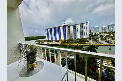 500 Bayview Dr #717, Sunny Isles Beach, FL 33160 - Photo 20