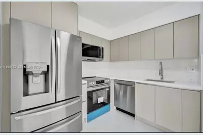 4701 N Andrews Ave, Oakland Park, FL 33309 - Photo 4