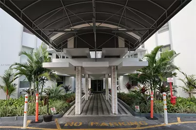 1913 S Ocean Dr #300, Hallandale Beach, FL 33009 - Photo 2