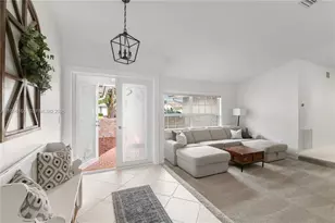 1261 NW 95th Ave, Plantation, FL 33322 - Photo 6
