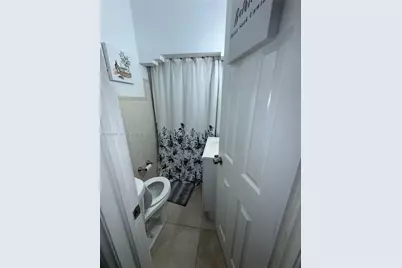 2416 SW 12th St, Miami, FL 33135 - Photo 14