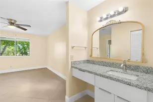 1139 Coral Club Dr, Coral Springs, FL 33071 - Photo 20