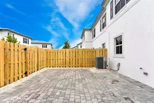11925 NW 46th St, Coral Springs, FL 33076 - Photo 38