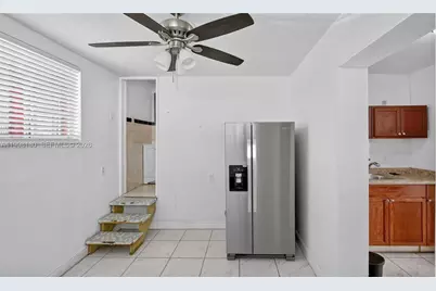 10420 NW 35th Pl, Miami, FL 33147 - Photo 32