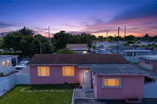 10420 NW 35th Pl, Miami, FL 33147 - Photo 4