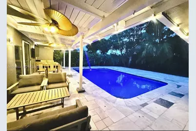 8404 SW 26th St, Davie, FL 33324 - Photo 22