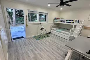 8404 SW 26th St, Davie, FL 33324 - Photo 30