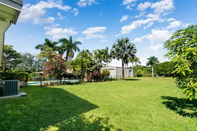 19305 SW 312th St, Homestead, FL 33030 - Photo 38