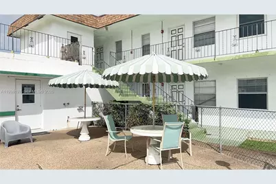 2225 Polk St #6B, Hollywood, FL 33020 - Photo 10