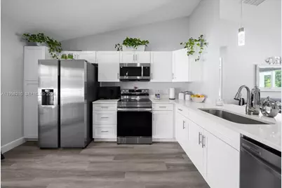 13789 102nd Pl, Ocala, FL 34432 - Photo 4