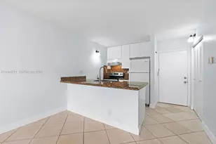 2771 Riverside Dr, Coral Springs, FL 33065 - Photo 8