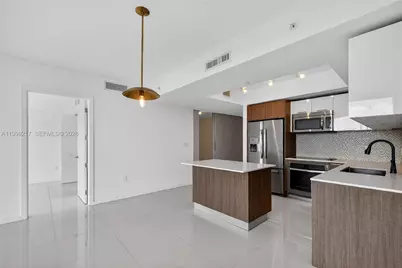 5252 NW 85th Ave #1004, Doral, FL 33166 - Photo 4