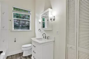 12350 NW 6th St, Plantation, FL 33325 - Photo 28