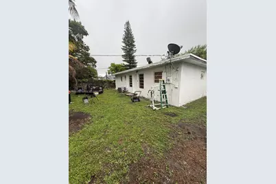 4021 SW 26th St, West Park, FL 33023 - Photo 4