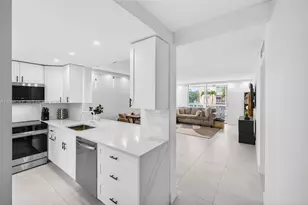 420 NE 12th Ave, Hallandale Beach, FL 33009 - Photo 2