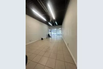 15648 SW 72nd St, Miami, FL 33193 - Photo 2