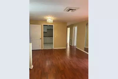 538 W 1st St, Riviera Beach, FL 33404 - Photo 6