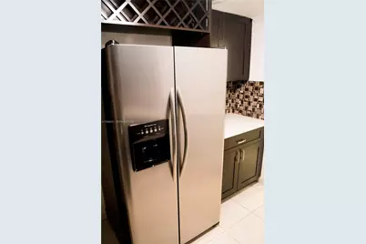 825 Brickell Bay Dr #750, Miami, FL 33131 - Photo 10