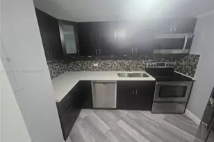 825 Brickell Bay Dr, Miami, FL 33131 - Photo 6