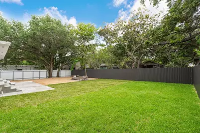 5510 NW 1st Ave, Miami, FL 33127 - Photo 14