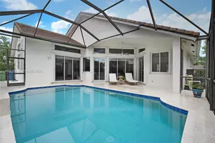 3085 Lakewood Cir, Weston, FL 33332 - Photo 2