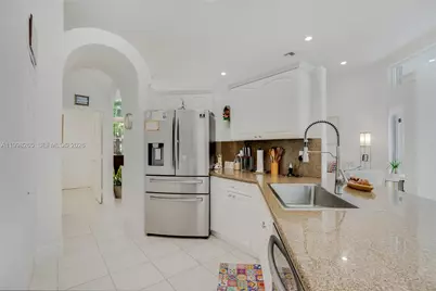 3085 Lakewood Cir, Weston, FL 33332 - Photo 28