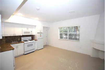 1559 Meridian Ave #107, Miami Beach, FL 33139 - Photo 2