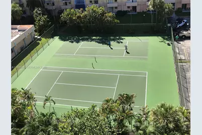 4550 NW 9th St #811E, Miami, FL 33126 - Photo 24