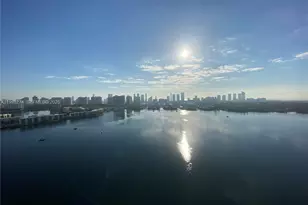 17301 Biscayne Blvd, North Miami Beach, FL 33160 - Photo 20