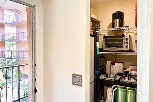 2841 Somerset Dr, Lauderdale Lakes, FL 33311 - Photo 36