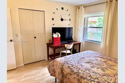 2841 Somerset Dr #215, Lauderdale Lakes, FL 33311 - Photo 22