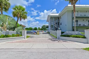 7403 SW 82nd St, Miami, FL 33143 - Photo 4