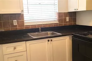 4251 NW 5th St, Plantation, FL 33317 - Photo 12