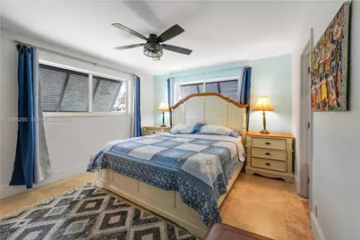 905 Mandarin Isle, Fort Lauderdale, FL 33315 - Photo 24