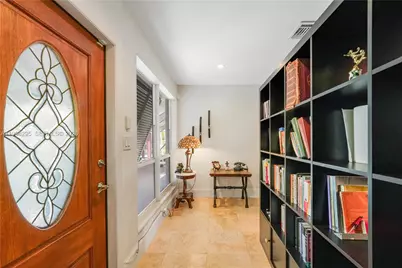 905 Mandarin Isle, Fort Lauderdale, FL 33315 - Photo 34
