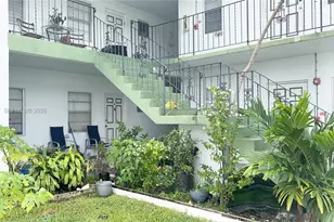2225 Polk St, Hollywood, FL 33020 - Photo 8