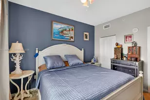 7910 Harbor Island Dr, North Bay Village, FL 33141 - Photo 32