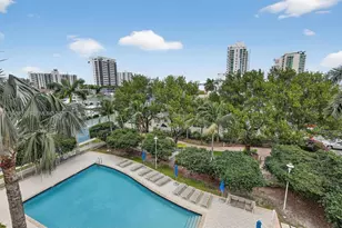 7910 Harbor Island Dr, North Bay Village, FL 33141 - Photo 24