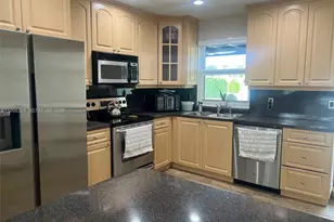 11820 NW 23rd St, Pembroke Pines, FL 33026 - Photo 38