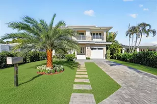 1017 S Palmway, Lake Worth, FL 33460 - Photo 2