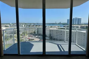 18011 Biscayne Blvd, Aventura, FL 33160 - Photo 2