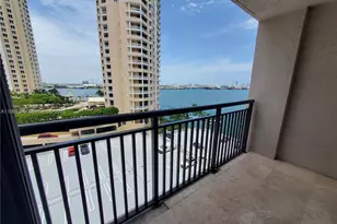540 Brickell Key Dr, Miami, FL 33131 - Photo 10