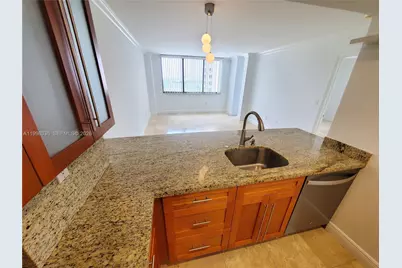 540 Brickell Key Dr #1020, Miami, FL 33131 - Photo 4