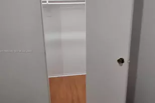 9972 SW 88th St, Miami, FL 33176 - Photo 8