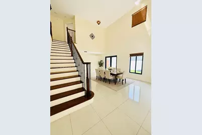 9069 NW 193rd St, Hialeah, FL 33018 - Photo 6